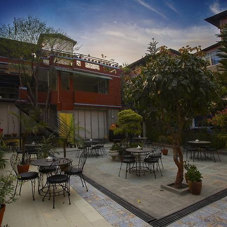 Oyo 131 Hotel Milarepa Kathmandu Exterior foto