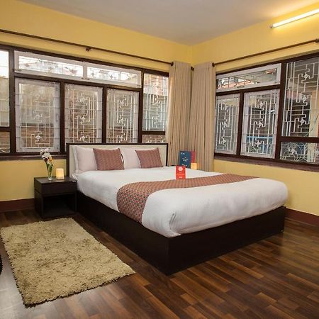 Oyo 131 Hotel Milarepa Kathmandu Exterior foto