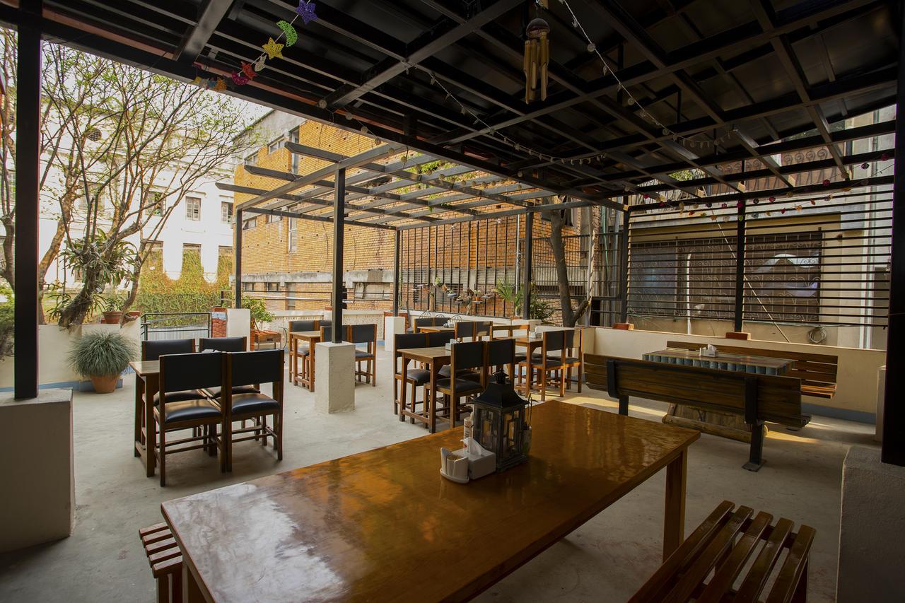 Oyo 131 Hotel Milarepa Kathmandu Exterior foto