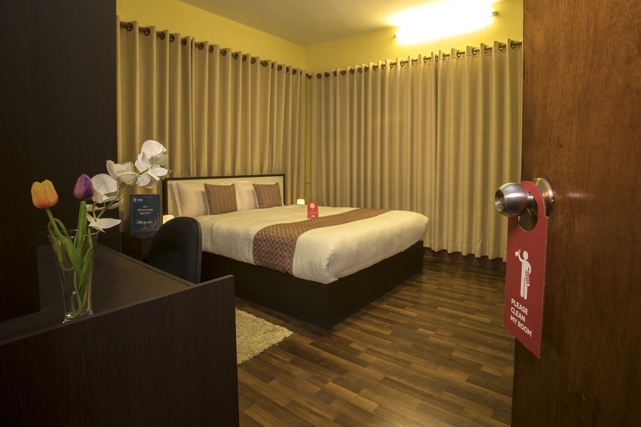 Oyo 131 Hotel Milarepa Kathmandu Exterior foto